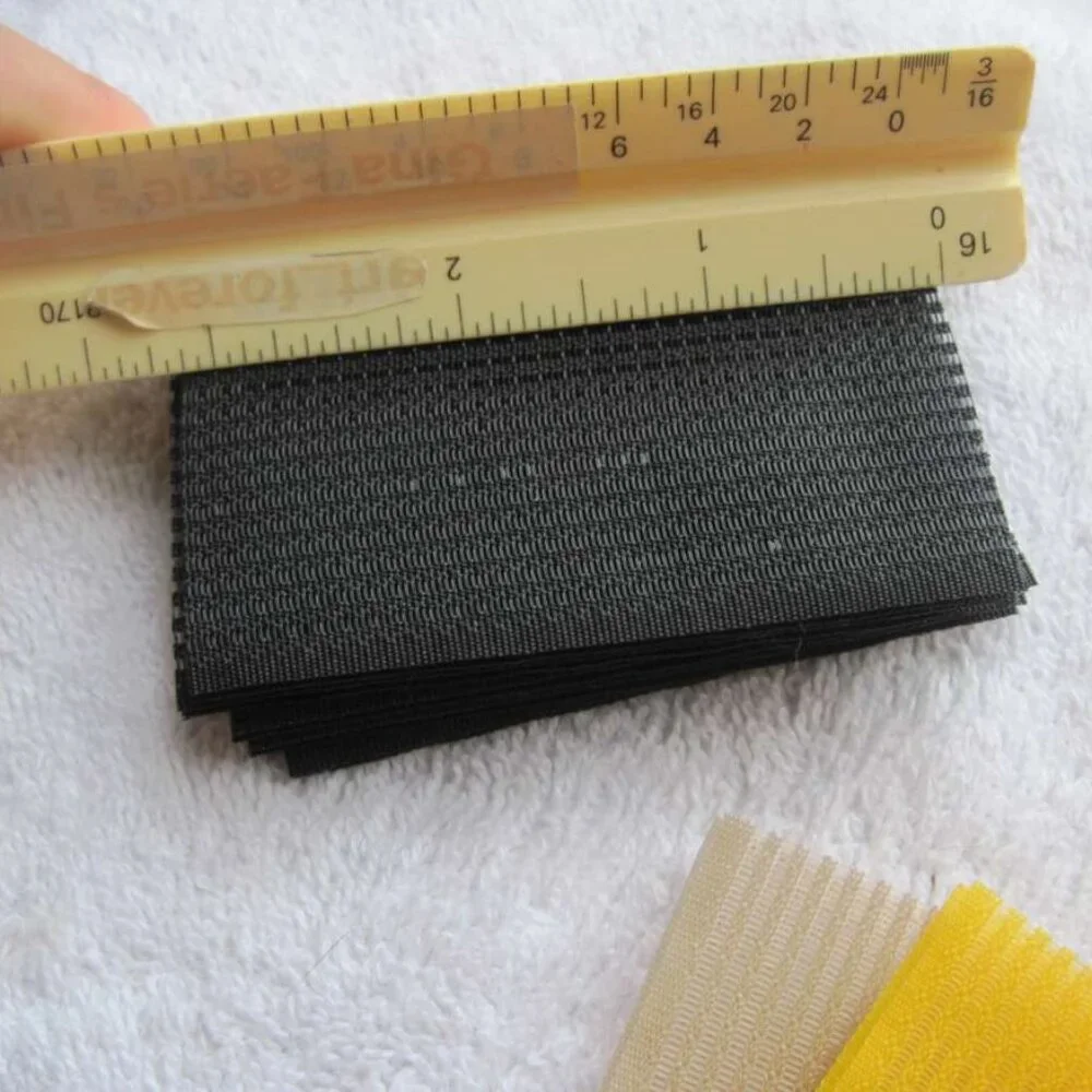 Self Holding Hook & Loop Squares Secure Hair for Make Up Straightening Squares